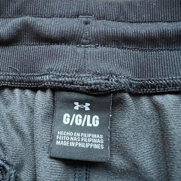 Under Armour Men’s Large Dark Camo Black Sportstyle Jogger Pants Gym Active - Picture 4 of 10